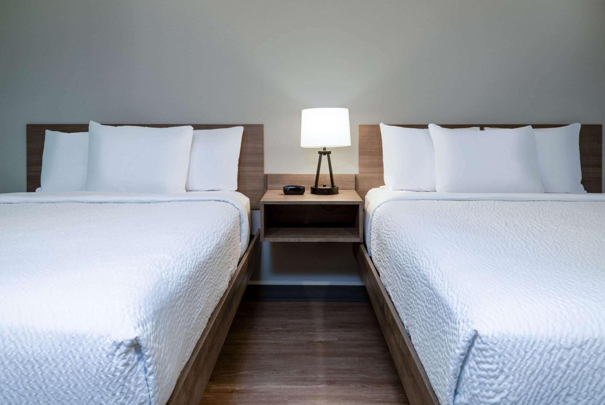 Echo Suites Extended Stay By Wyndham Nashville/ غالاتين المظهر الخارجي الصورة
